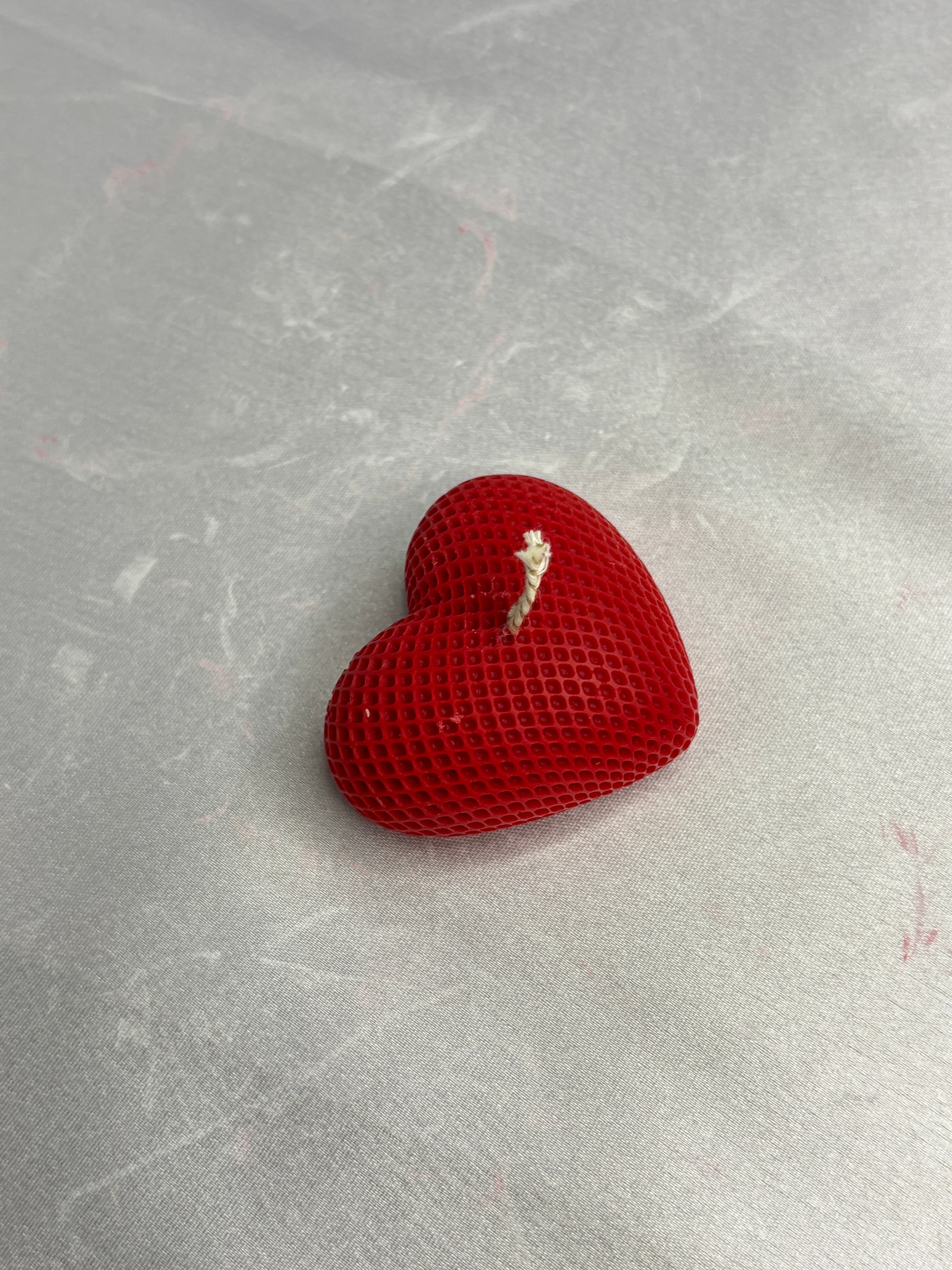 Dotted Heart Small thumbnail 2