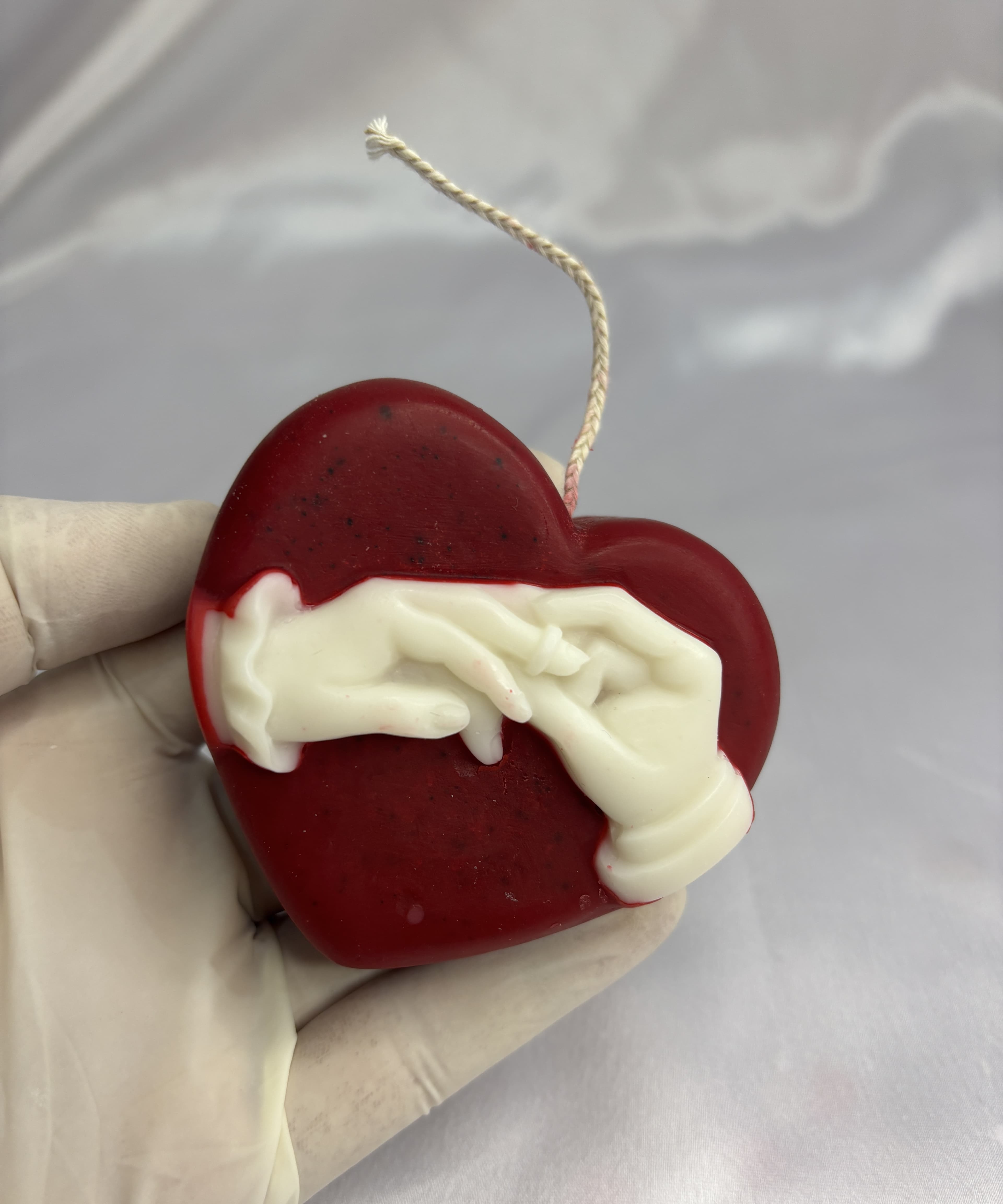 Heart Shape Couple Hand thumbnail 2